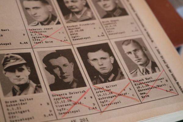 DRK Vermisstenbildliste - 1. Nachtrag AK-AL